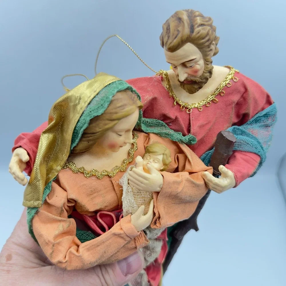 Holy Family Nativity Christmas Ornament resin faces Mary Joseph baby Jesus‎
